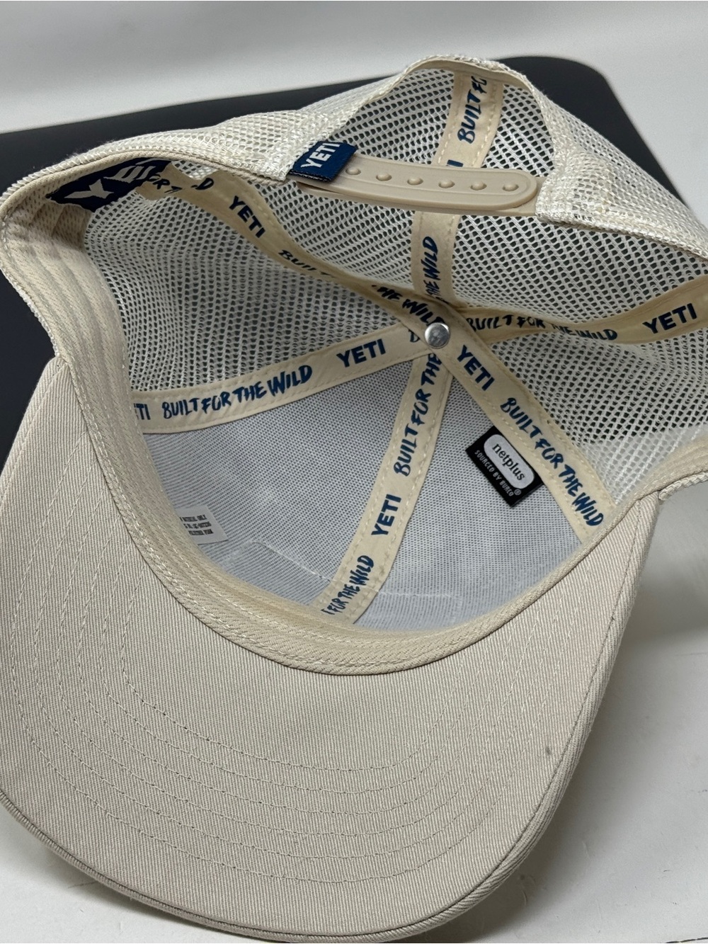 Yeti Hat - Picture 4 of 8